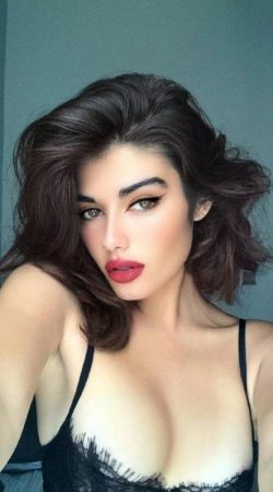 Experience Unforgettable Moments with Arwen Fire Today