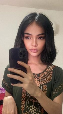 Experience Unforgettable Moments with Lola Velvet Escort